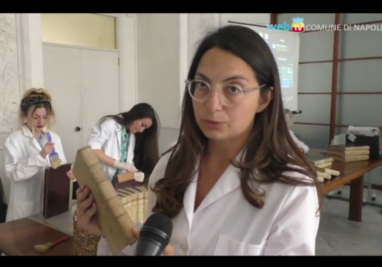 NAPOLI. RESTAURATI 800 TESTI GIURIDICI ANTICHI presso la Biblioteca dell’AVVOCATURA COMUNALE.