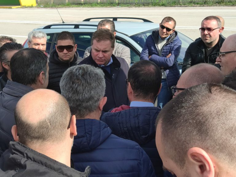 Ex Whirlpool, Graziano incontra gli operai: mantenere impegni.