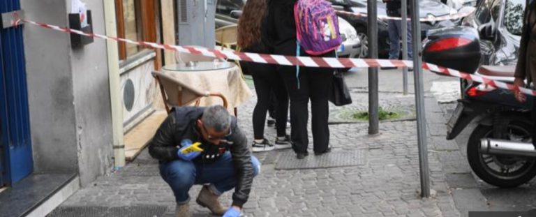 SPARATORIA A NAPOLI: BIMBA DI 3 ANNI, LO STATO USERÀ PUGNO DURO