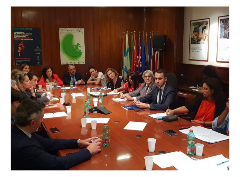 Cancello ed Arnone: Il sindaco Ambrosca prende parte all’incontro con il Ministro Di Maio sulla vertenza Apu in Campania.​