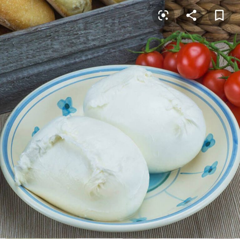 Il souvenir enogastronomico preferito in Campania è la mozzarella di bufala Dop