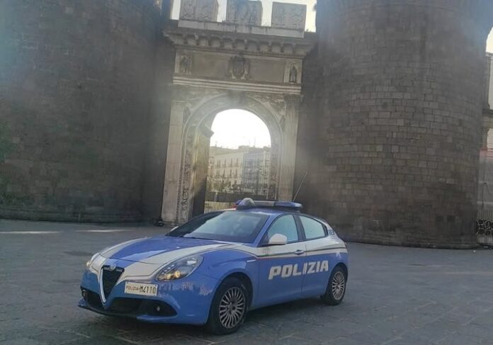 porta_capuana2